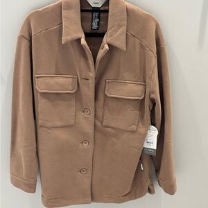 Brand new with tags Vuori restore shirt jacket